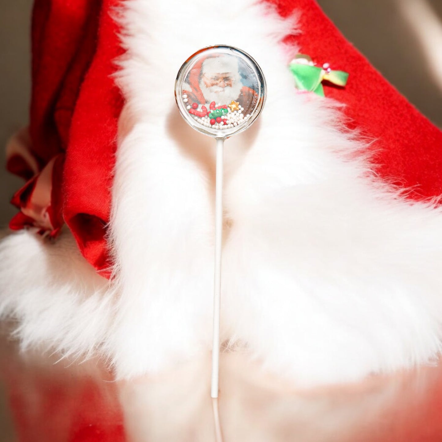 Christmas Lollipops -  Shaker Lollipops -  Snowman Lollipops- Santa Lollipops -  Christmas Gifts